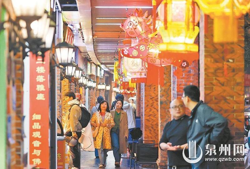花灯初争妍 元宵意渐浓 2026年泉州灯会各个展区全部亮灯