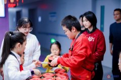 
上海长海医院黄牛号贩子票贩子代网上预约代挂号电话元宵公益暖医院 爱心家