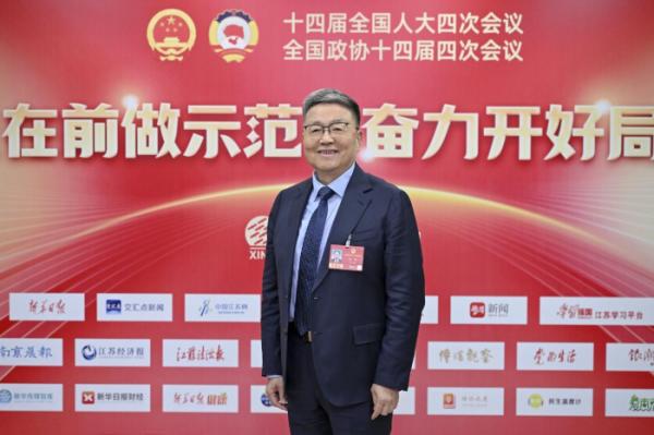 
博爱医院黄牛号贩子票贩子代网上预约代挂号电话全国人大代表、中国工程院院士肖伟：“工业智能大模型”给中药插上AI翅膀