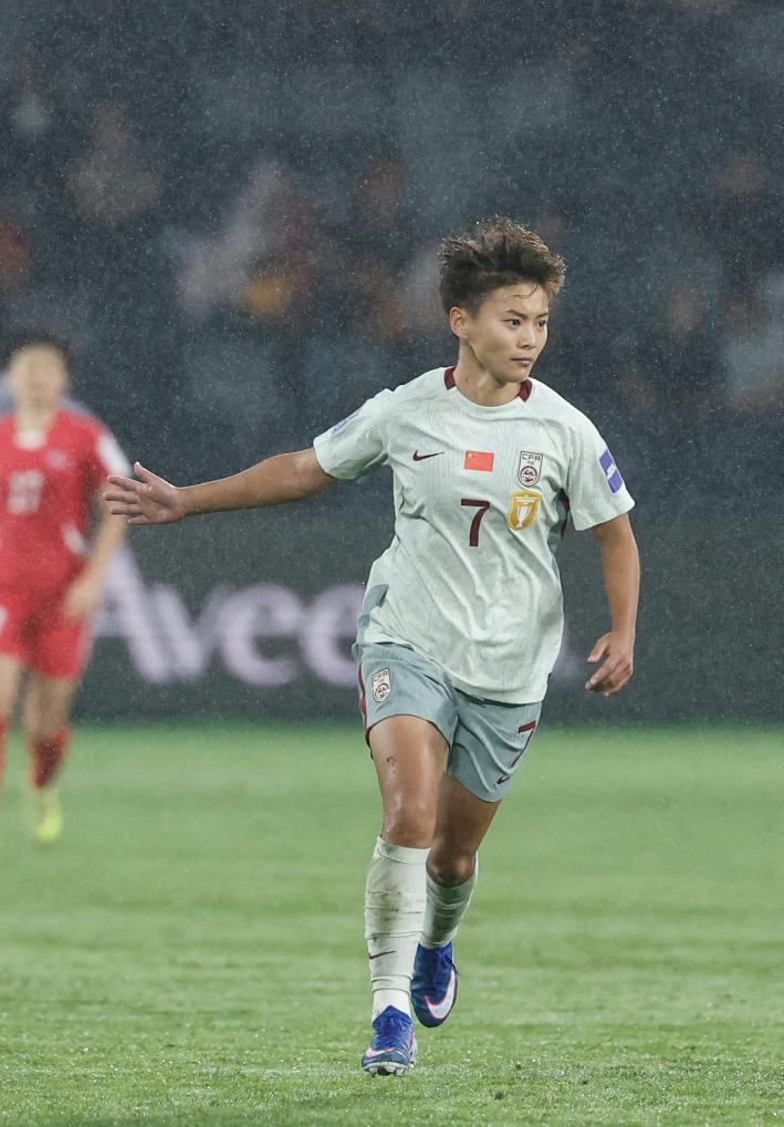 王霜:中国女足取胜欲望更强烈