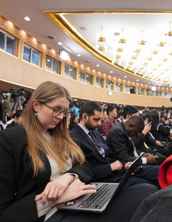 
南方医科大学珠江医院黄牛号贩子票贩子代网上预约代挂号电话非凡两会！世界在感知中国中看到更多机遇