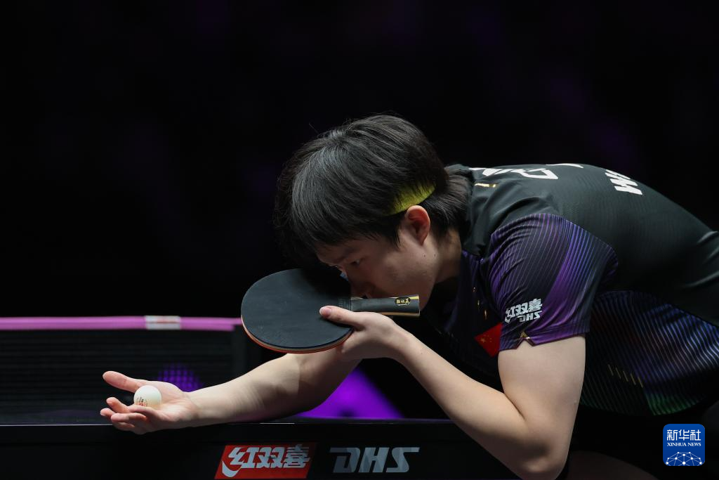 乒乓球——WTT重庆冠军赛：王楚钦晋级八强