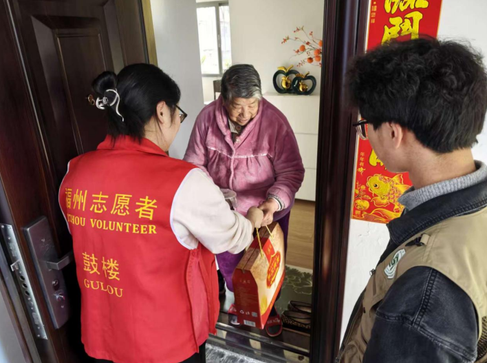 粥香传孝意 温情满西凤