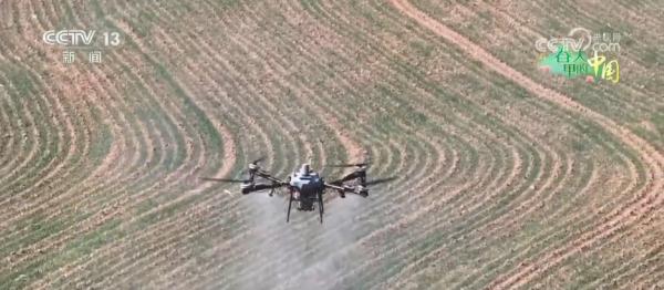 协和医院黄牛号贩子票贩子代网上预约代挂号电话水肥机器人、AI+无人机 农机新装备成为春管“主力军” 夯实夏粮丰收基础