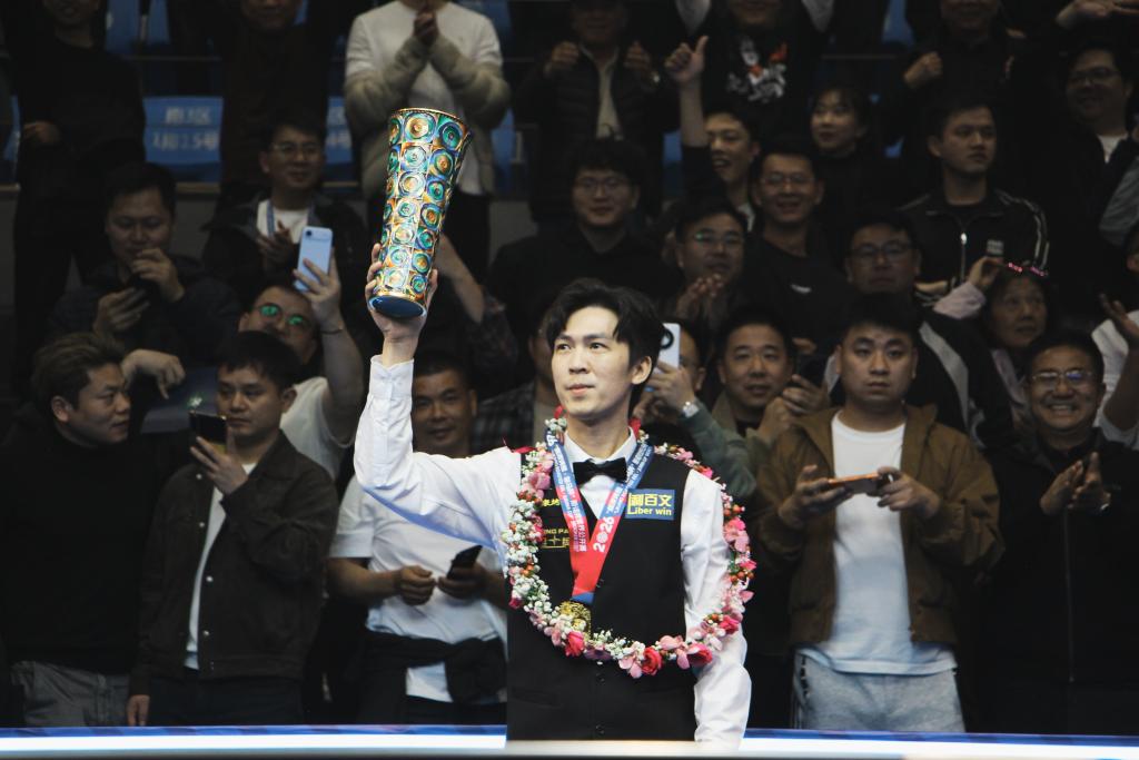 斯诺克世界公开赛:泰国选手塔猜亚·乌诺力克奥沙利文夺冠