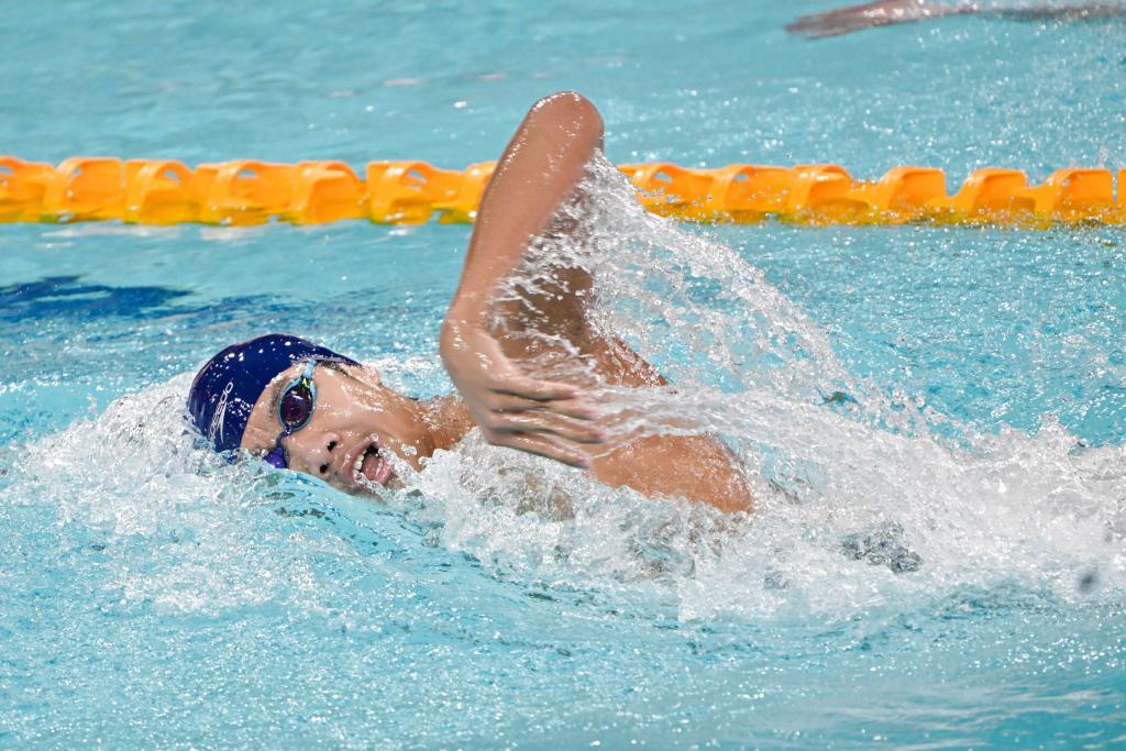 中国游泳公开赛：汪顺亮相夺银 于子迪三金收官