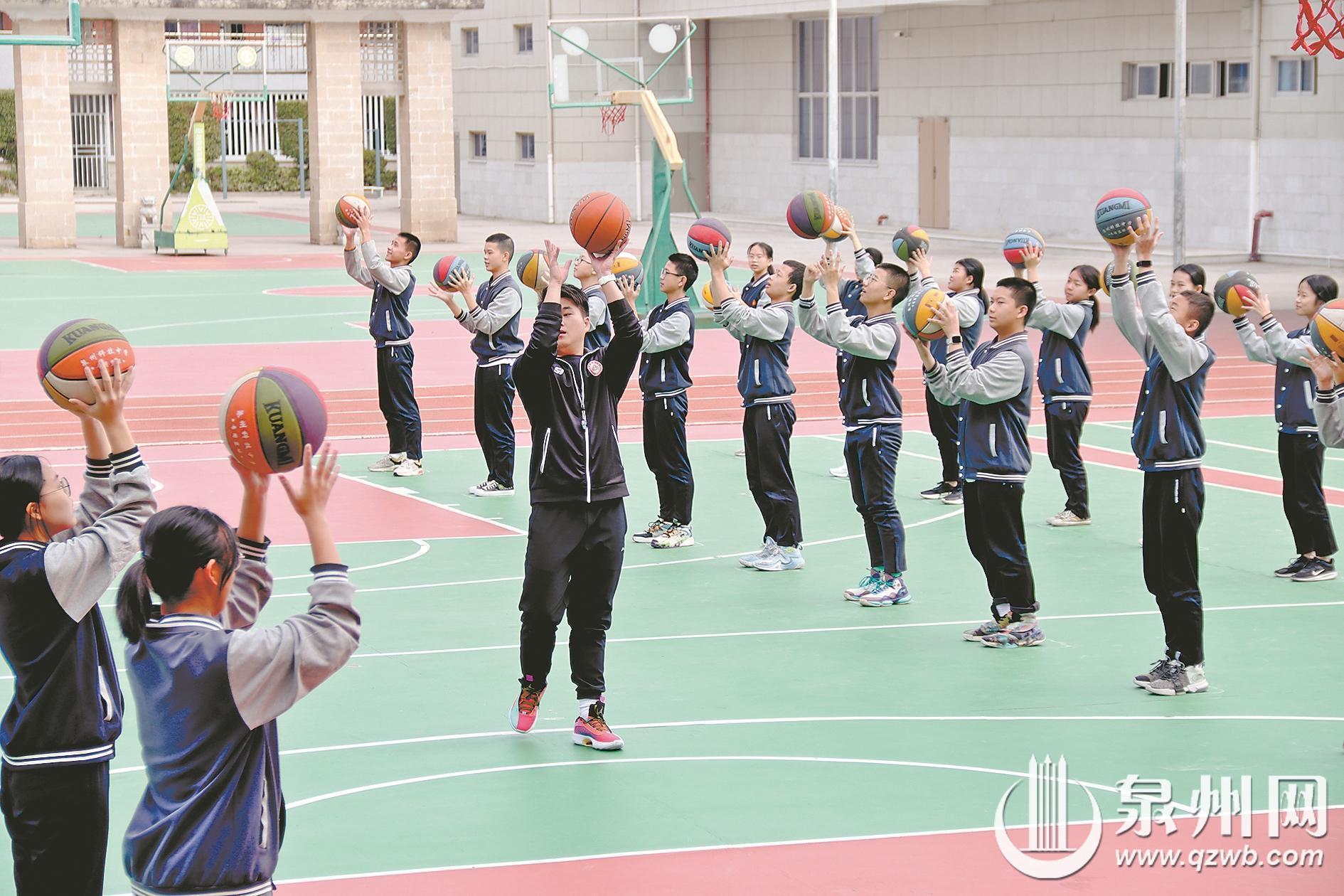 泉州2026年中考体育考试方案出炉 “三大球”由抽考改为选考
