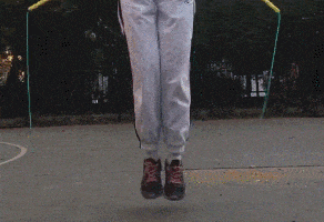 闽报里丨倒计时3天:足球、跳绳该避什么“坑”?