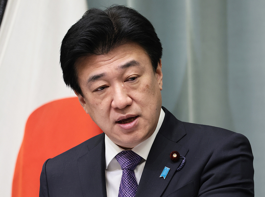 日本内阁官房长官:将防止再度发生强闯使馆这类事件