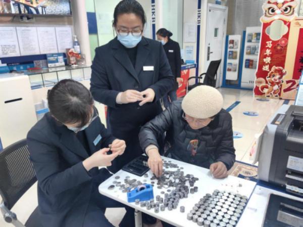 
广东省中医院二沙岛医院黄牛号贩子票贩子代网上预约代挂号电话金融活水润荆楚 民生服务暖人心——汉口银行以初心使命书写普惠金融担当