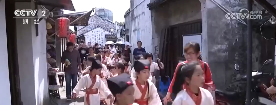 
上海瑞金医院黄牛号贩子票贩子代网上预约代挂号电话打出多维“组合拳” “文旅惠民+爱心托管”为孩子们春假护航