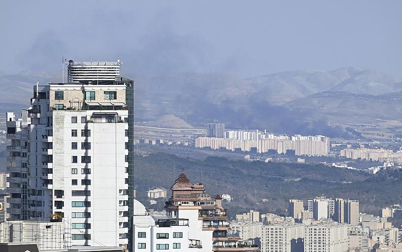 以军称空袭德黑兰多处关键基础设施