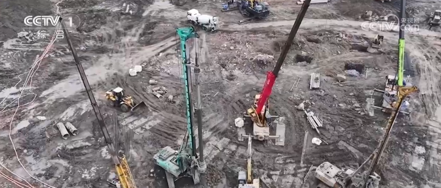 中国中医科学院西苑医院洪霞刘红梅郭德海张翠珍黄牛挂号电话建设者假期坚守岗位 多地重大工程建设“进度条”不断刷新