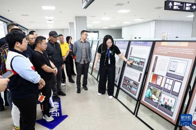 福建泉金客运码头迎来清明节两岸人员往来高峰