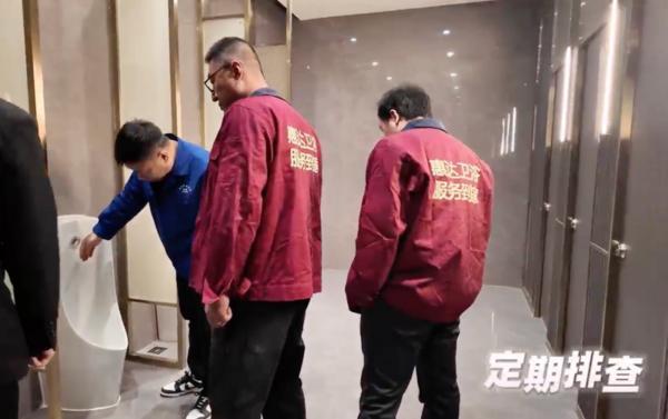 陕西省肿瘤医院黄牛号贩子票贩子代网上预约代挂号电话从景区到高速服务区 惠达主动服务获客户锦旗认可