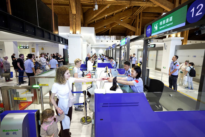 
中国中医科学院西苑医院洪霞刘红梅郭德海张翠珍黄牛挂号电话开局起步气象新——看“十五五”首季中国经济发展图景