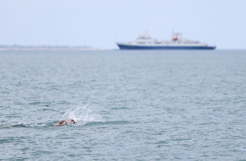 亚沙会｜包揽三金 公开水域游泳混合接力中国队再登顶