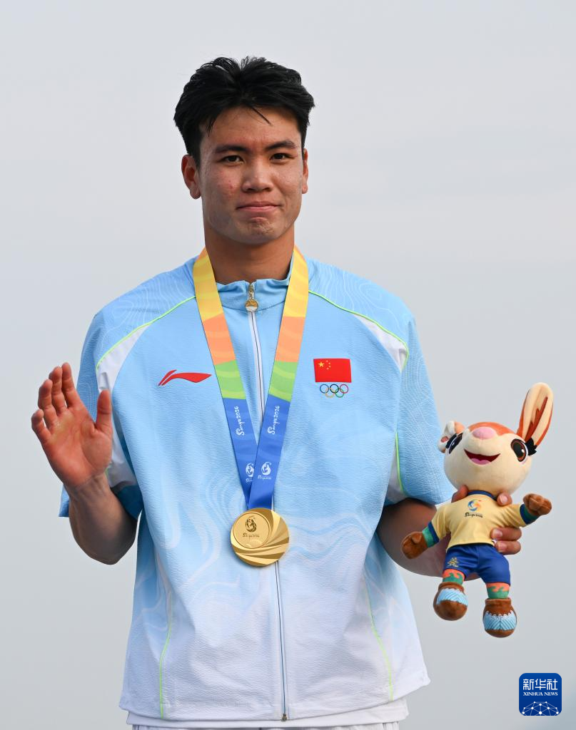 亚沙会丨帆船男子水翼帆板级：中国选手王壹国夺冠