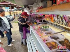
广州市胸科医院黄牛号贩子票贩子代网上预约代挂号电话滇藏公路50年：“袖珍