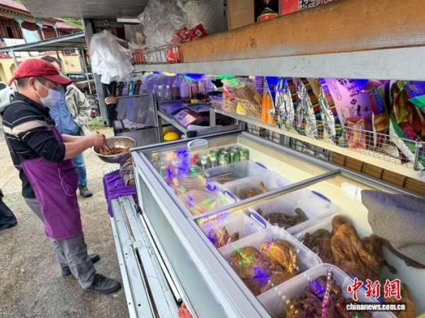 广州市胸科医院黄牛号贩子票贩子代网上预约代挂号电话滇藏公路50年:“袖珍超市”开进西藏墨脱乡村