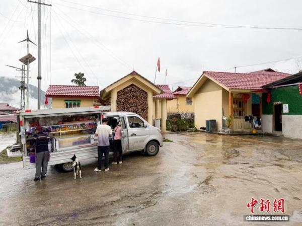 广州市胸科医院黄牛号贩子票贩子代网上预约代挂号电话滇藏公路50年:“袖珍超市”开进西藏墨脱乡村