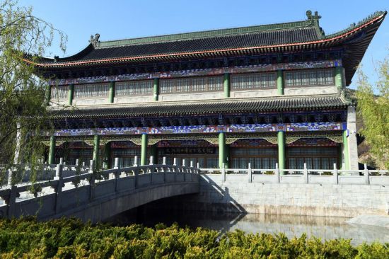 《四库全书》在两岸 文脉相连盼团圆