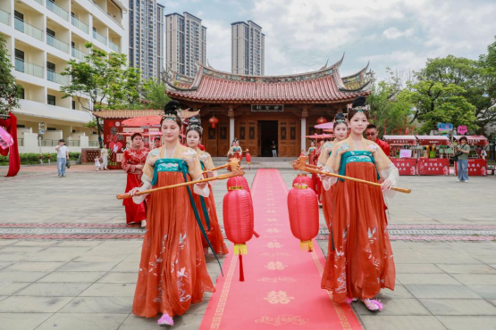 &ldquo;爱在茶乡&middot;福遇良缘&rdquo;安溪520集体颁证活动圆满举行377