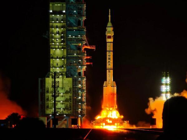 空军特色医学中心陈瑞萍李强陈杰黄牛挂号电话神舟二十三号飞天,李锦记产品14次登空续写太空传奇 优秀渠道合作伙伴受邀亲临酒泉观礼