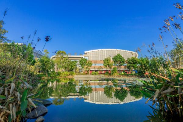 
上海复旦大学附属华山医院赵重波徐文武陈亮周丽诺徐峰孙新芬黄牛挂号电话湾区绿色工厂活力满满 完美公司以实干走好低碳转型路