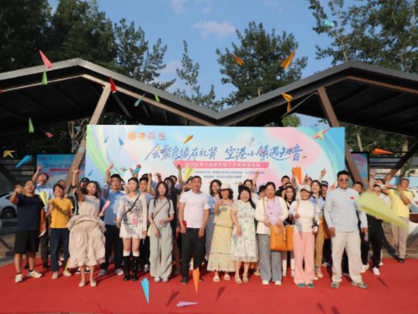 
浙江大学医学附属妇产科医院金杭美陈丹青白晓霞黄牛挂号电话以活动聚青年 以青春兴乡村——北京大兴礼贤镇董各庄举办青年联谊活动
